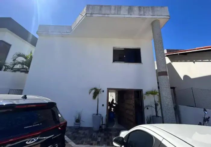 Casa para vender e alugar no VILA FLORENÇA RESIDENCIAL, ABRANTES, Camaçari, BA