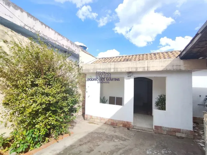 Casa 3 quartos 2 vagas à venda no Santo Andre