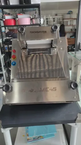 abridor de massa tecnopizza abre até 45cm 