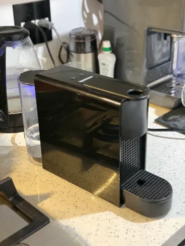 Cafeteira Nespresso mini
