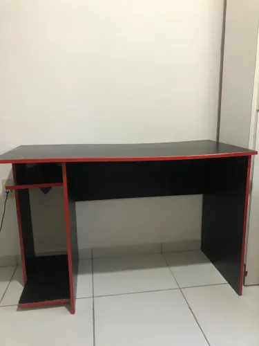 Mesa escrivaninha para computador
