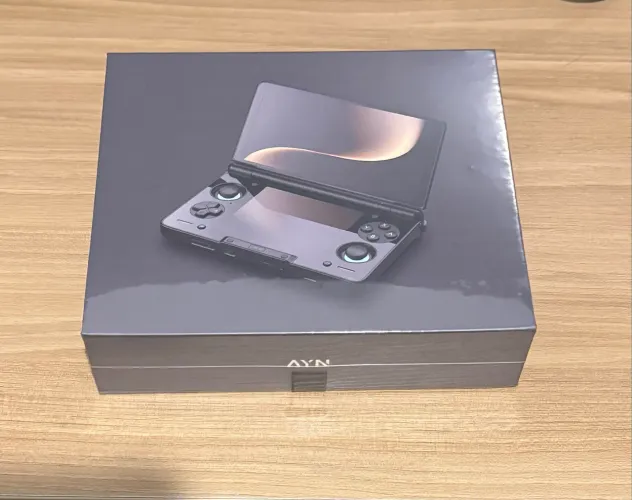 Novo console Ayn Thor, preto, 16+512, Snapdragon, tela OLED dupla, lacrado