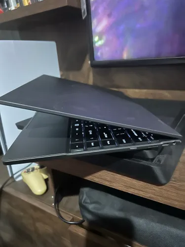 Notebook Bmax Y13