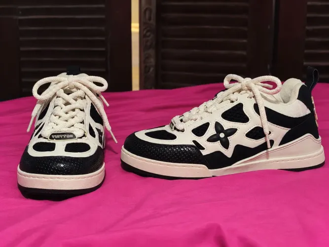 LV Skate Preto e Branco