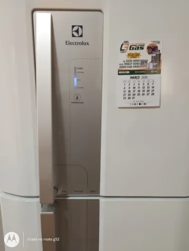 Geladeira ElectroluX=ATENÇÃO 220 volts= 382 LITROS