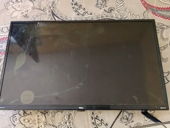 Tv smarte 32 , Philco ( para retirada de peças)