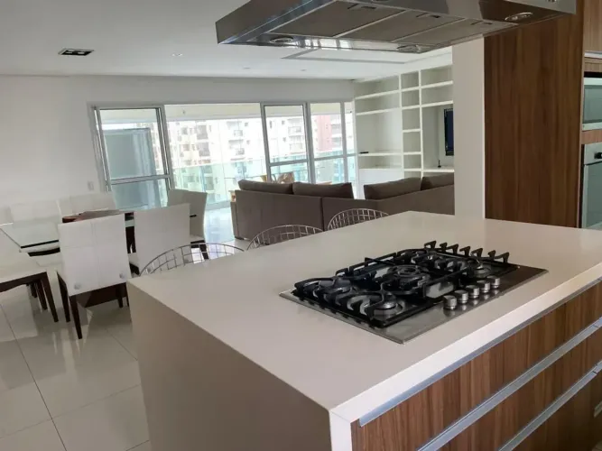 Espetacular Apartamento em Alphaville 212m², 3 Suítes, Closet Amplo e Lazer Integrado