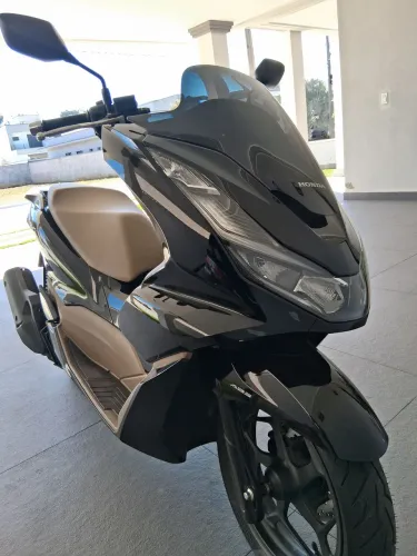 PCX 2026 DLX Com 211 KM