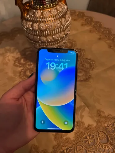 Vende-se iPhone X