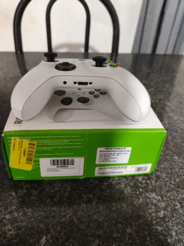 Controle de Xbox série X/A com analógico anti drift