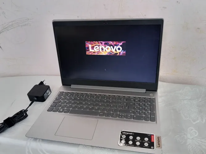 Notebook IdeaPad 3i Ultra Slim aceito cartão faço entrega