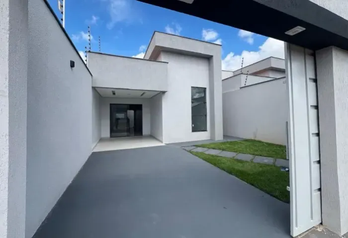 CASA DISPONÍVEL EM CAMPINA GRANDE