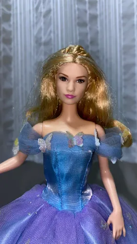 Cinderela Barbie