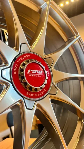 Jogo de Rodas Raw Wheels Aro 20''