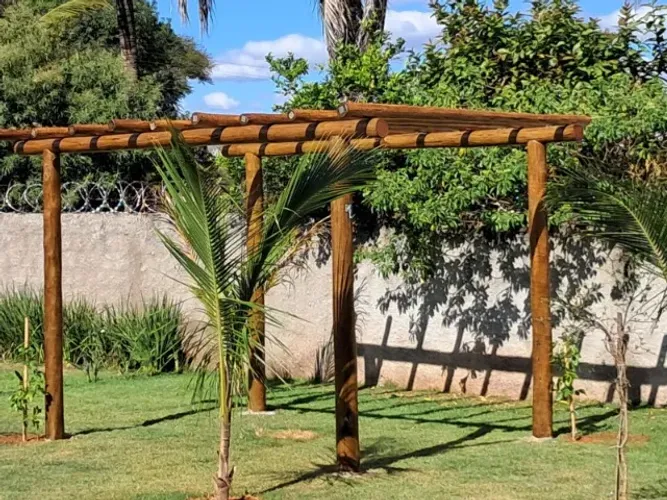 Pergolados e Caramanchão de Eucalipto Tratado ou Madeira Quadrada.