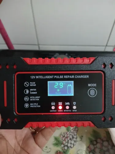 Carregador e Reparador de bateria automotiva 12V Inteligente