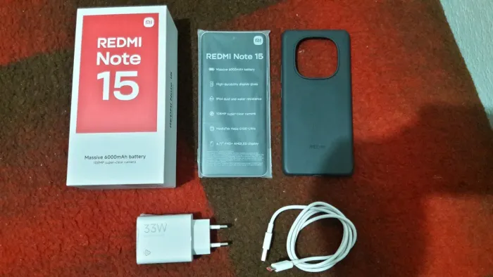 Vendo ou troco! Xiaomi Redmi Note 15 4g 256gb 8 + 8 gb de ram impecável! Confira