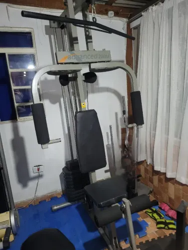 Estação de musculação athetic