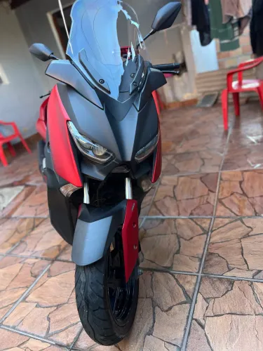Xmax 250