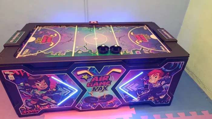 Mesa Air game