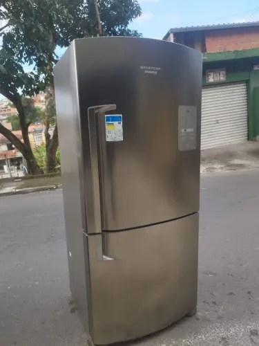 Geladeira Brastemp inox Inverse Frost Free duplex completa painel digital Blue touch 580lt