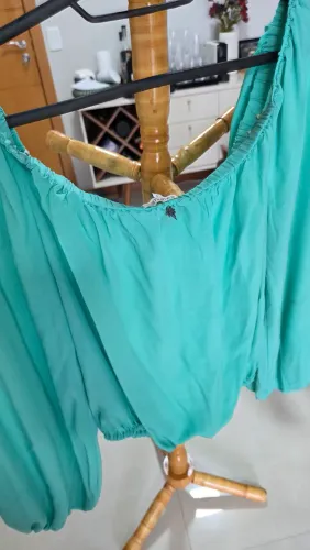Blusa LE LIS BLANC SEDA TURQUESA