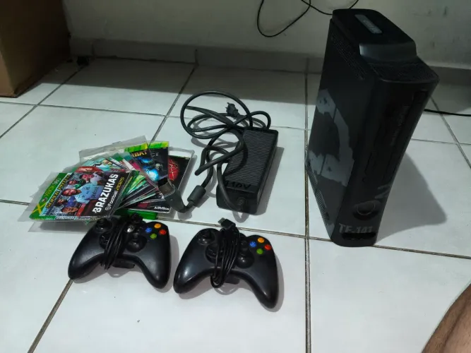 Xbox 360 Slim Desbloqueado LT+ 3.0 - Kit Completo