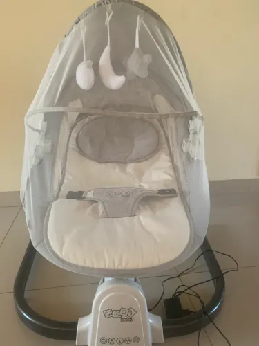 Cadeira de descanso e balanço automática 