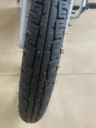 Vendo moto novinha