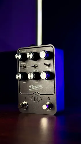 Pedal UAFX Dream 65 Reverb Amp Universal Áudio