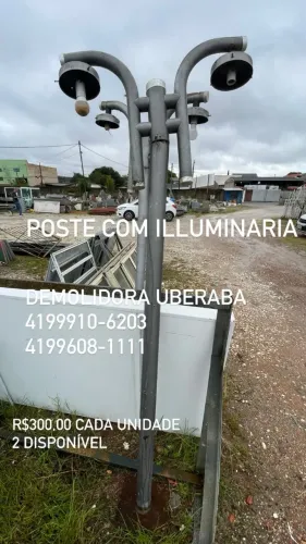 POSTE COM ILUMINARIA 
