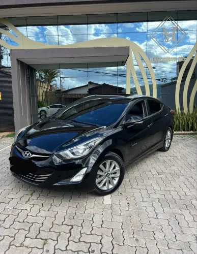 Hyundai Elantra GLS 2.0 16V Flex Aut. 2015