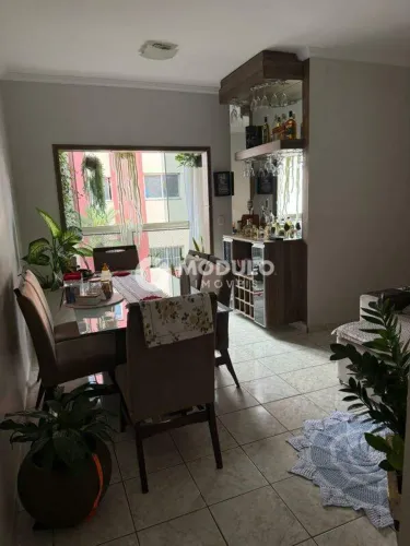APARTAMENTO à venda, 3 quartos, 1 suíte, 1 vaga, Granada - Uberlândia/MG