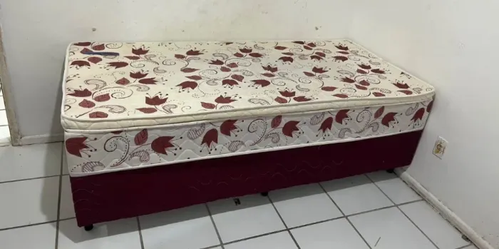 Cama de solteiro