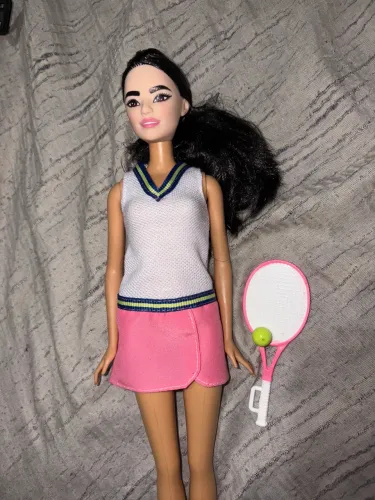 Barbie Tenista Original Mattel Com Raquete Rosa e Bolinha