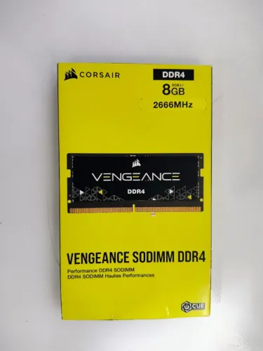 Memória RAM Vengeance 8GB Corsair DDR4