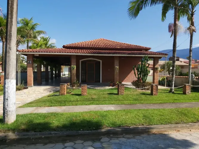 Casa em Condomínio morada da praia