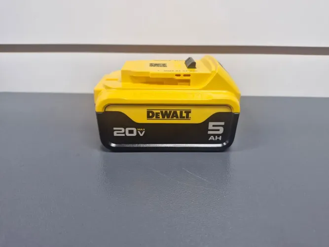 Bateria 20v 5ah Dewalt Novo