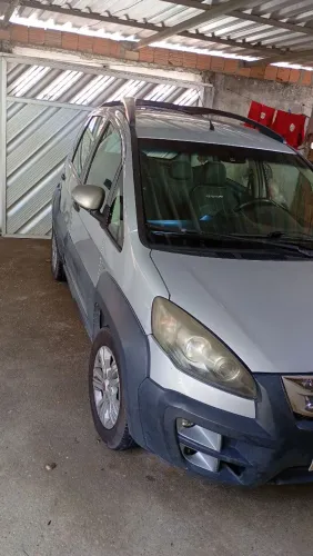 Fiat Idea Adv./ Adv.lock.dualogic 1.8 Flex 5P 2012