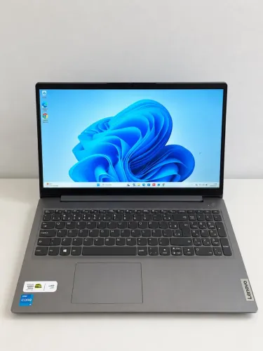 Notebook Lenovo Core i3