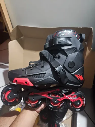 Patins Inline Traxart Revolt 39/40 - Novo na Caixa