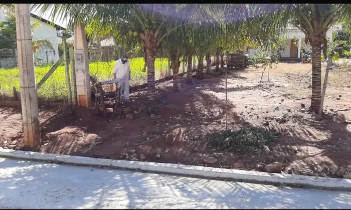 Vendo um belo Rancho dentro do condomínio Portal da Praia na cidade de Buritama