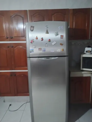 FAMÍLIA VENDE TUDO - Geladeira General Eletric 454 LTS - Inox