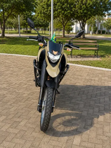 XTZ 250 CC Lander único dono baixo km 