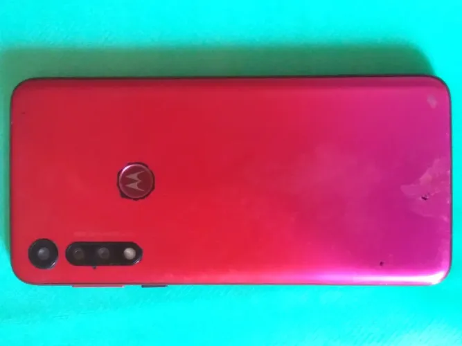 motorola g8 play