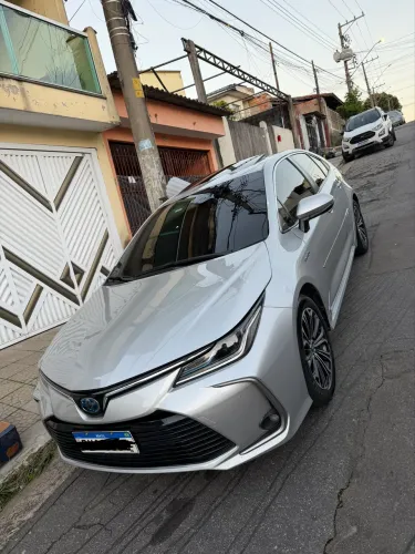 Toyota Corolla Altis Prem. Hybrid 1.8 Flex AUT 2022