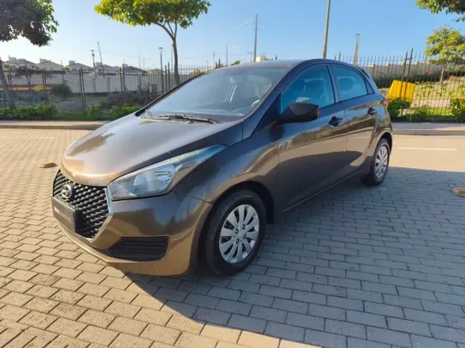 Hyundai HB20 Unique 1.0 Flex 12V Mec. 2019