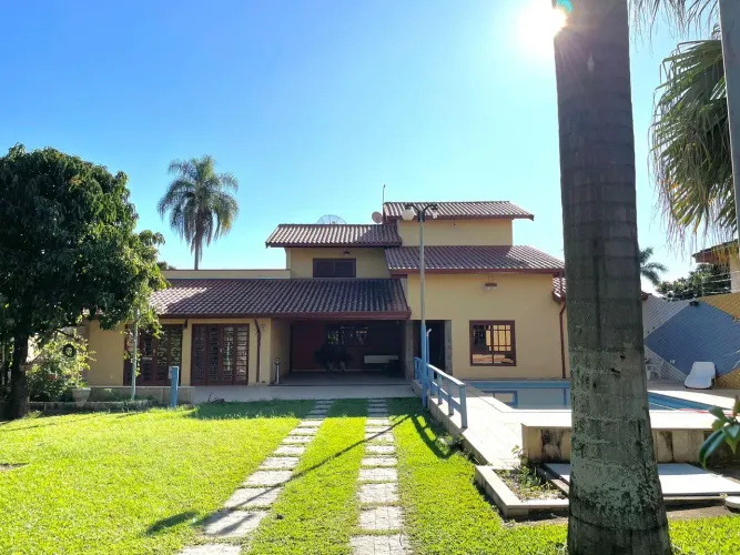 Casa Santa candida 500 M2 de construção