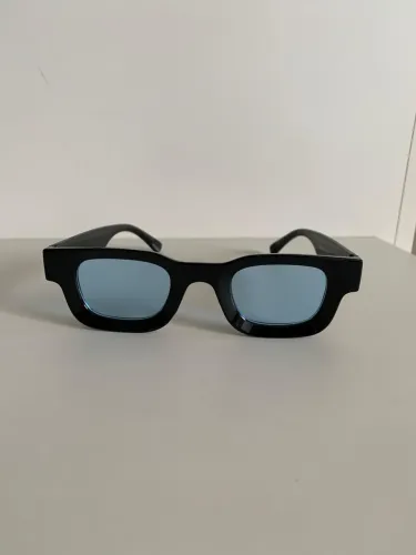 Vendo Óculos Cristal Azul