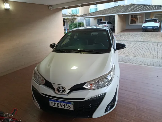 Toyota Yaris Live 1.3 Flex 16V 5P AUT 2021